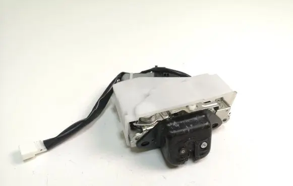 Honda CR-V Tailgate/trunk/boot lock/catch/latch 1638000120