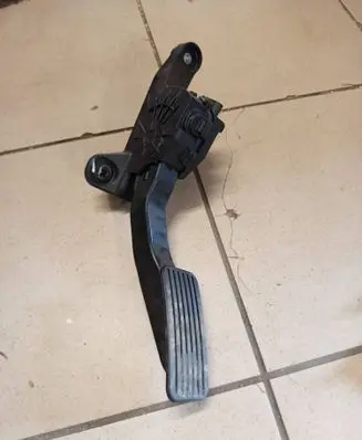 KIA Niro Accelerator throttle pedal 35191G2100