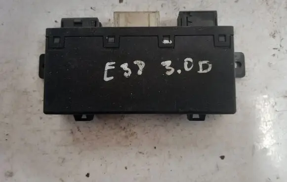 BMW 5 E39 Door control unit/module 61356904251 05071754 110187