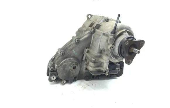 BMW X6 E71 Gearbox transfer box case 7619181 2760761918101 7619179