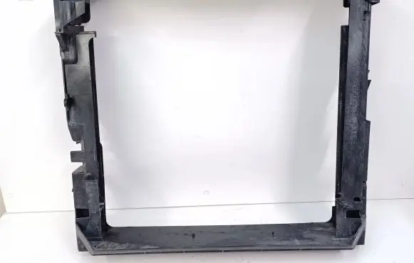 BMW X5M E70 Radiator support slam panel 7576304 7631474