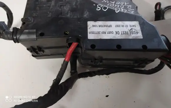 Volvo S40 Fuse module 8688040 518818000
