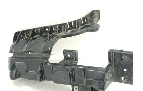 Chrysler Pacifica Rear bumper mounting bracket 68229238AD