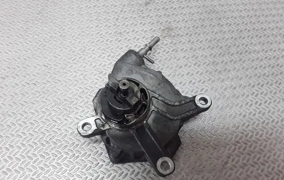 Toyota Corolla Verso AR10 Vacuum pump