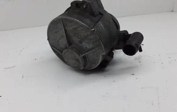 Renault Megane II Vacuum pump D163123491 2A240702