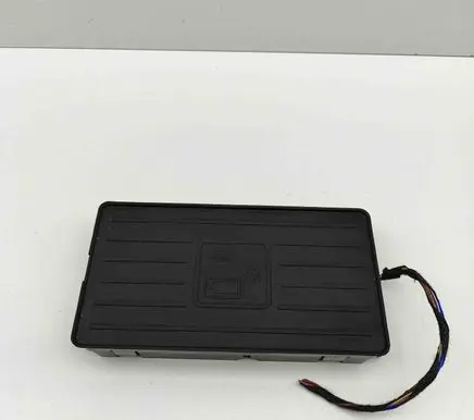 Audi TT TTS RS Mk3 8S Wireless charging module 4774A18300 RK718300