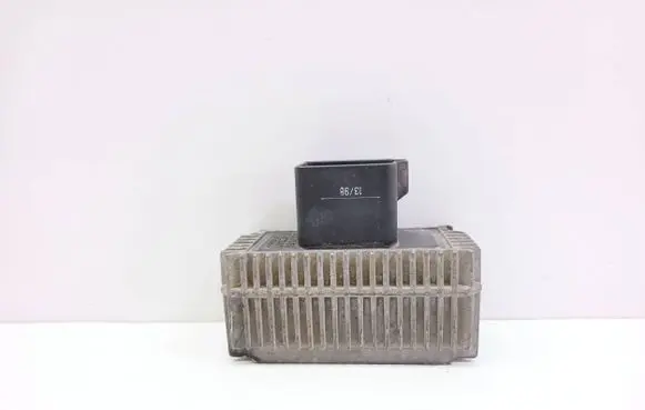 Glow plug pre-heat relay