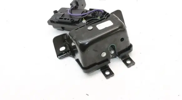Cadillac Escalade Tailgate/trunk/boot lock/catch/latch 23444228