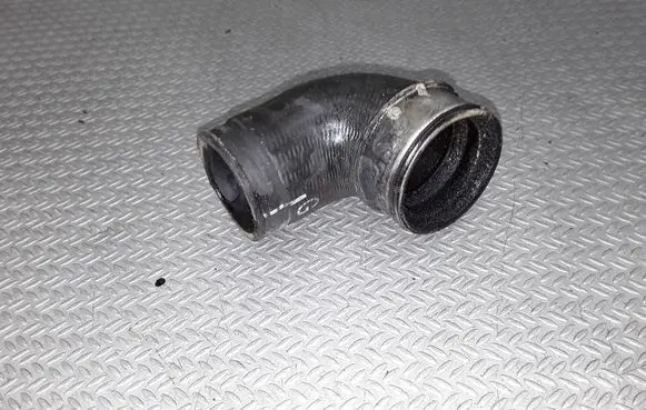 Intercooler hose/pipe
