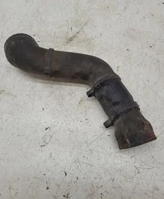 Audi TT Mk1 Intercooler hose/pipe 06A145708B
