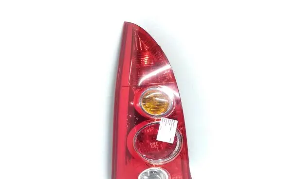 Mazda Premacy Tailgate rear/tail lights