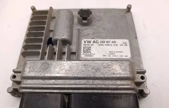 Seat Ibiza IV (6J,6P) Engine control unit/module 04B907445 28459901