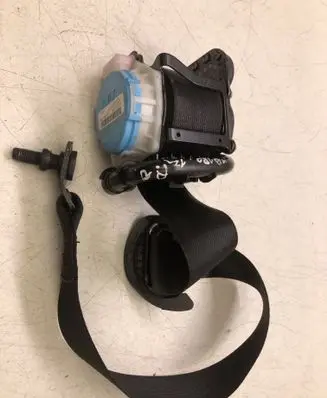 Mercedes-Benz B W246 W242 Front seatbelt 3063559