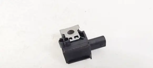 BMW 5 GT F07 Airbag deployment crash/impact sensor 6577922417704 65.779224177-04