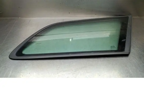 Volvo S40, V40 Rear side window