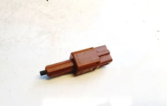 Nissan X-Trail T30 Brake pedal sensor switch