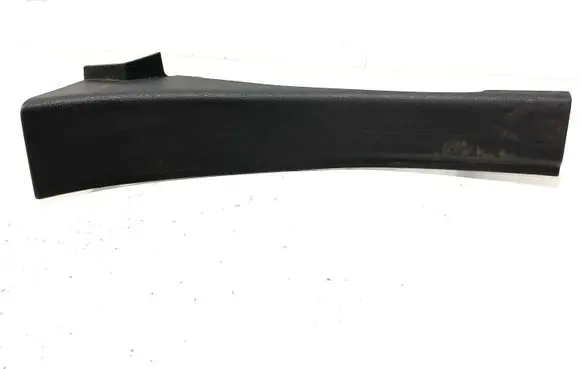 Chevrolet Volt I Rear sill trim cover 9468R001 22786255