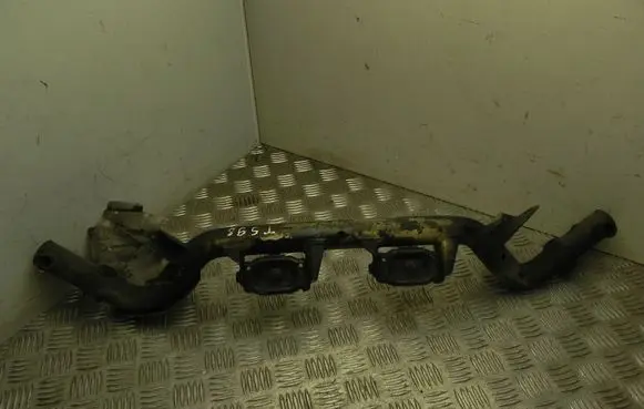 BMW 5 E34 EGR valve cooler bracket 598