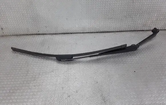 Subaru Forester SH Windshield/front glass wiper blade 