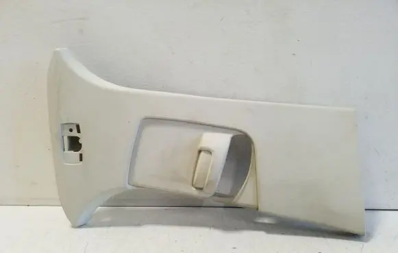 Ford Focus (B) pillar trim (top) BM51A24582AGW