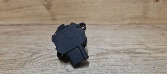 Volvo S60 Ignition lock contact 8645228