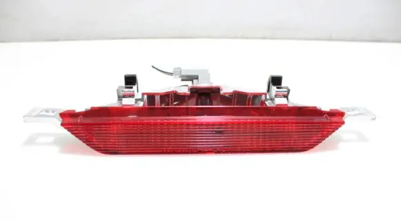 Toyota Corolla Verso AR10 Third/center stoplight
