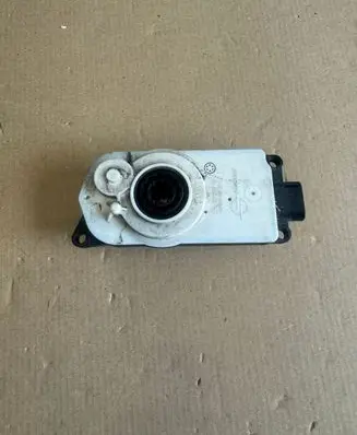 BMW X5 G05 Radiator active air flap actuator 9464869