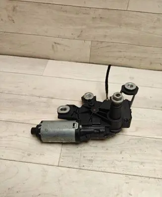 Audi A4 S4 B6 8E 8H Rear window wiper motor 8E9955711E