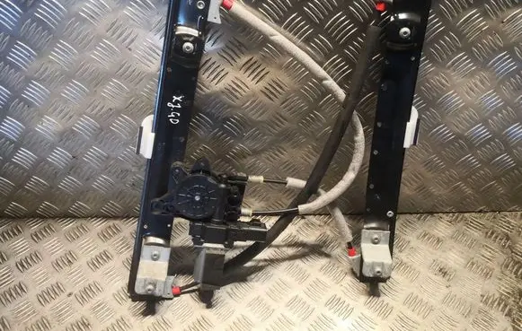 Jaguar XJ X351 Rear window lifting mechanism without motor C2D36913 AW93F27000AE