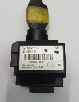 Mercedes-Benz B W245 Ignition lock 1695452108 10001129