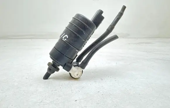 Renault Scenic I Windscreen/windshield washer pump 8200213041 7700431079 7700430702