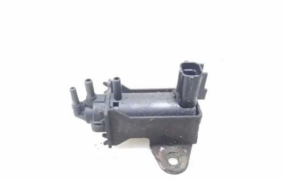 Ford Mondeo Mk III Turbo solenoid valve