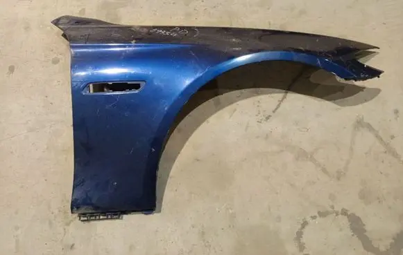 BMW 5 GT F07 Fender