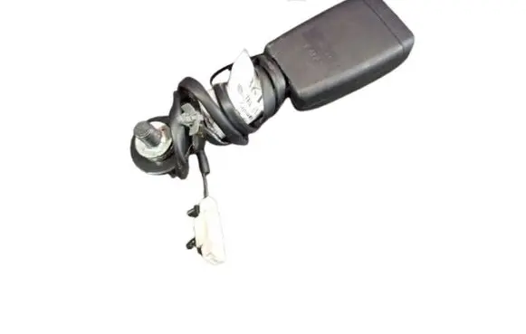 Nissan Note (E11) Front seatbelt buckle 