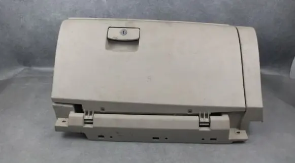 Subaru Legacy Glove box set 66208AL00A