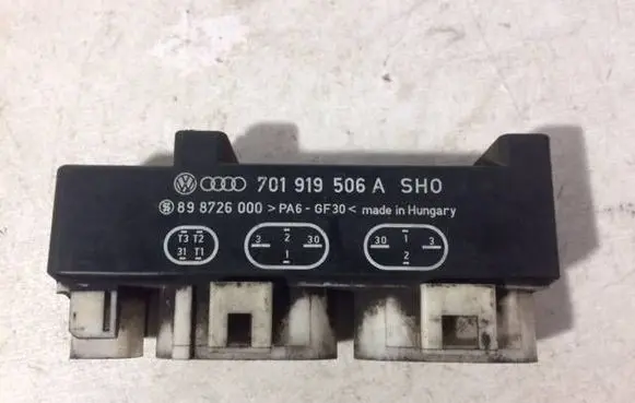Volkswagen Sharan Coolant fan relay 701919506A 898726000