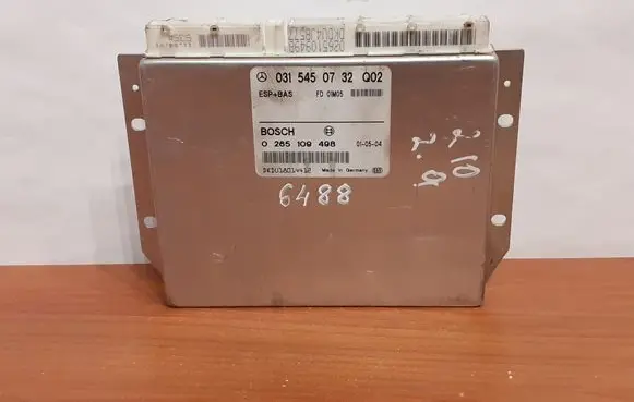 Mercedes-Benz E W210 ABS control unit/module 0315450732 0265109498
