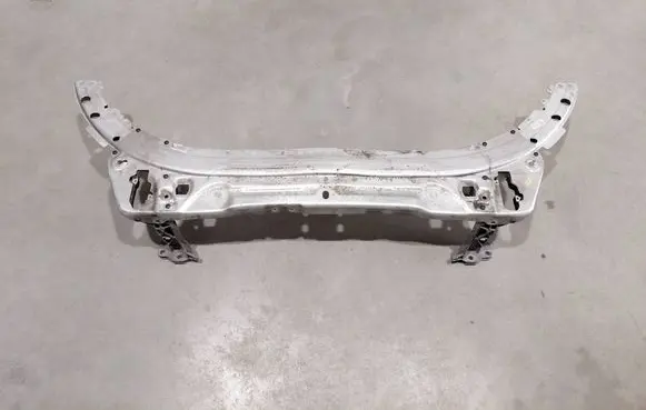 Mercedes-Benz C W205 Top upper radiator support slam panel A2056203201