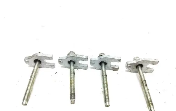 Renault Trafic III (X82) Fuel Injector clamp holder