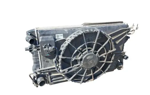 KIA Ceed Radiator set 25304J7300 J730 A20351321
