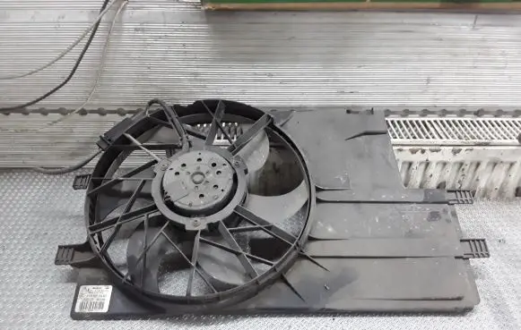 Mercedes-Benz Vaneo W414 Electric radiator cooling fan 4145000093