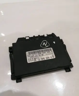 Mercedes-Benz E W211 Parking PDC control unit/module A0255457132 0263004025