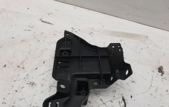 BMW 2 F22 F23 Other engine bay part 8513997 1362 532103