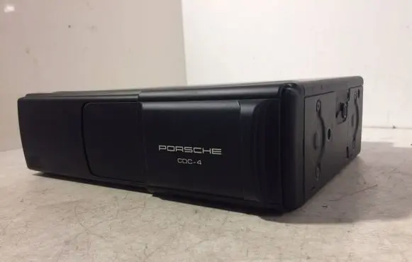 Porsche Cayenne (9PA) CD/DVD changer 99764514003