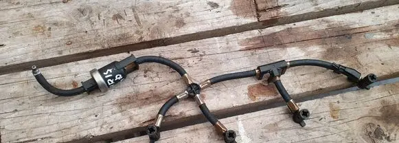 Toyota Auris E180 Fuel injector supply line/pipe 