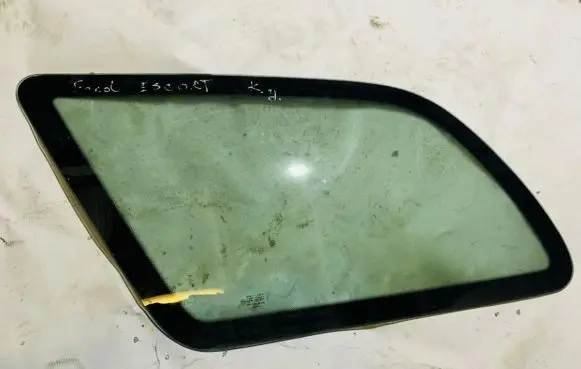 Ford Escort Rear side window