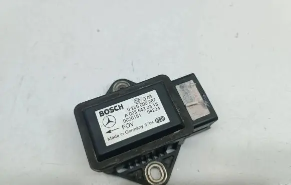 Mercedes-Benz A W169 ESP acceleration yaw rate sensor A0035420318 0265005267 0035420318