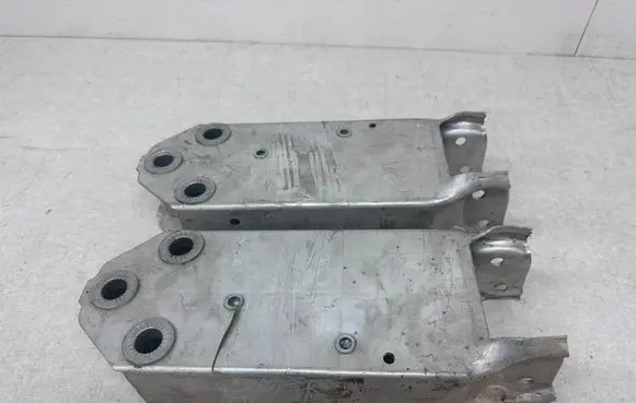 BMW 5 F10 F11 Front bumper shock/impact absorber 