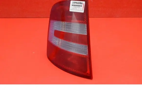 Skoda Fabia Mk1 (6Y) Rear/tail lights 6Y9945095E