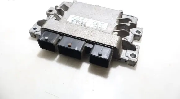 Dacia Sandero Engine control unit/module ECU
